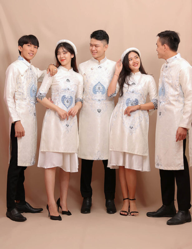 Áo dài cách tân đã không còn xa lạ gì với những tín đồ thời trang.